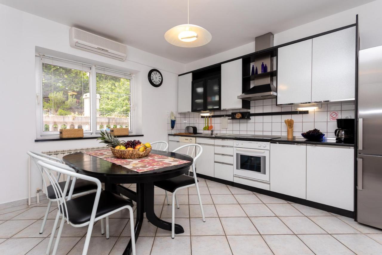 Apartman Maris Vrbnik Εξωτερικό φωτογραφία