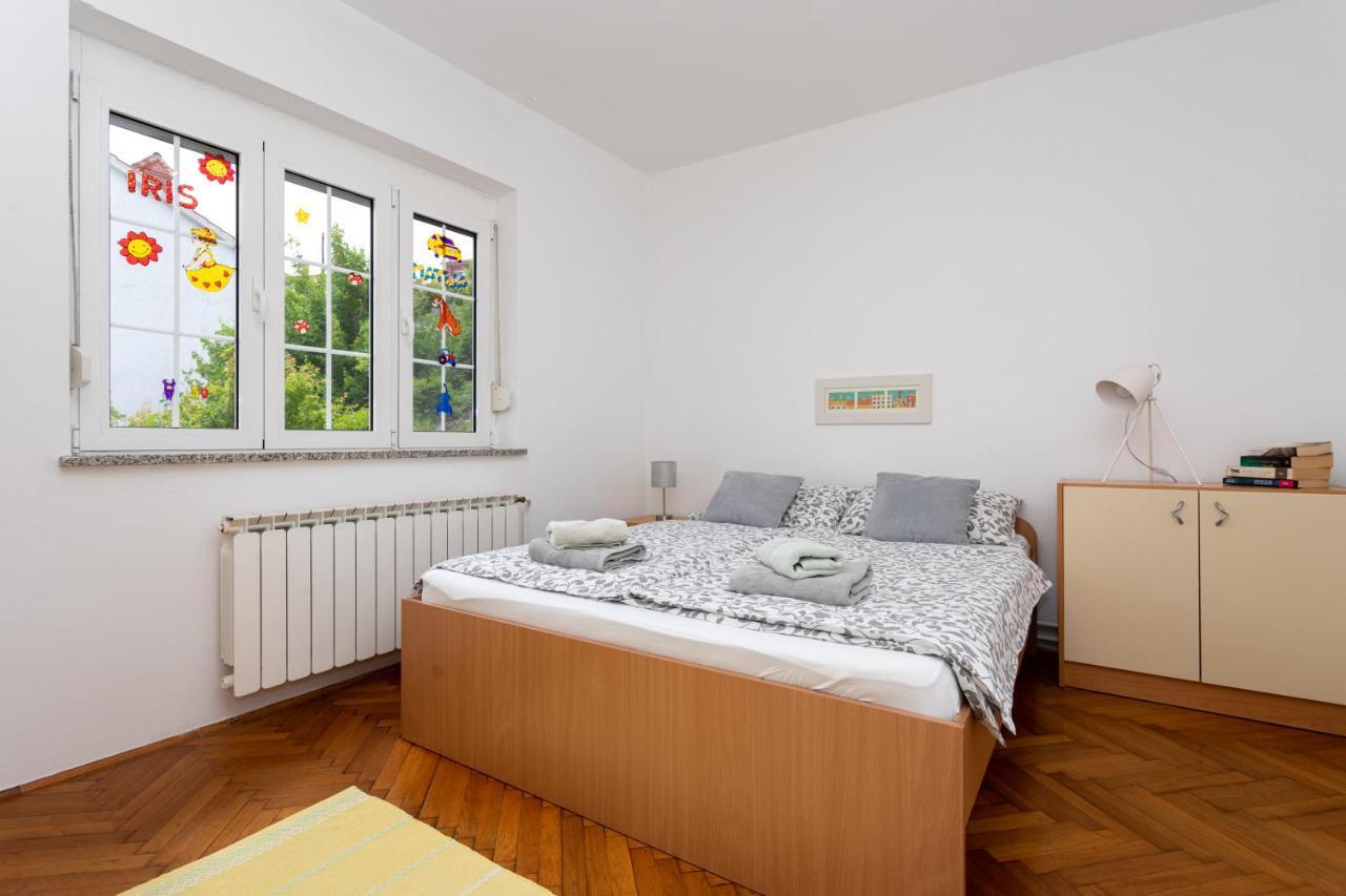 Apartman Maris Vrbnik Εξωτερικό φωτογραφία