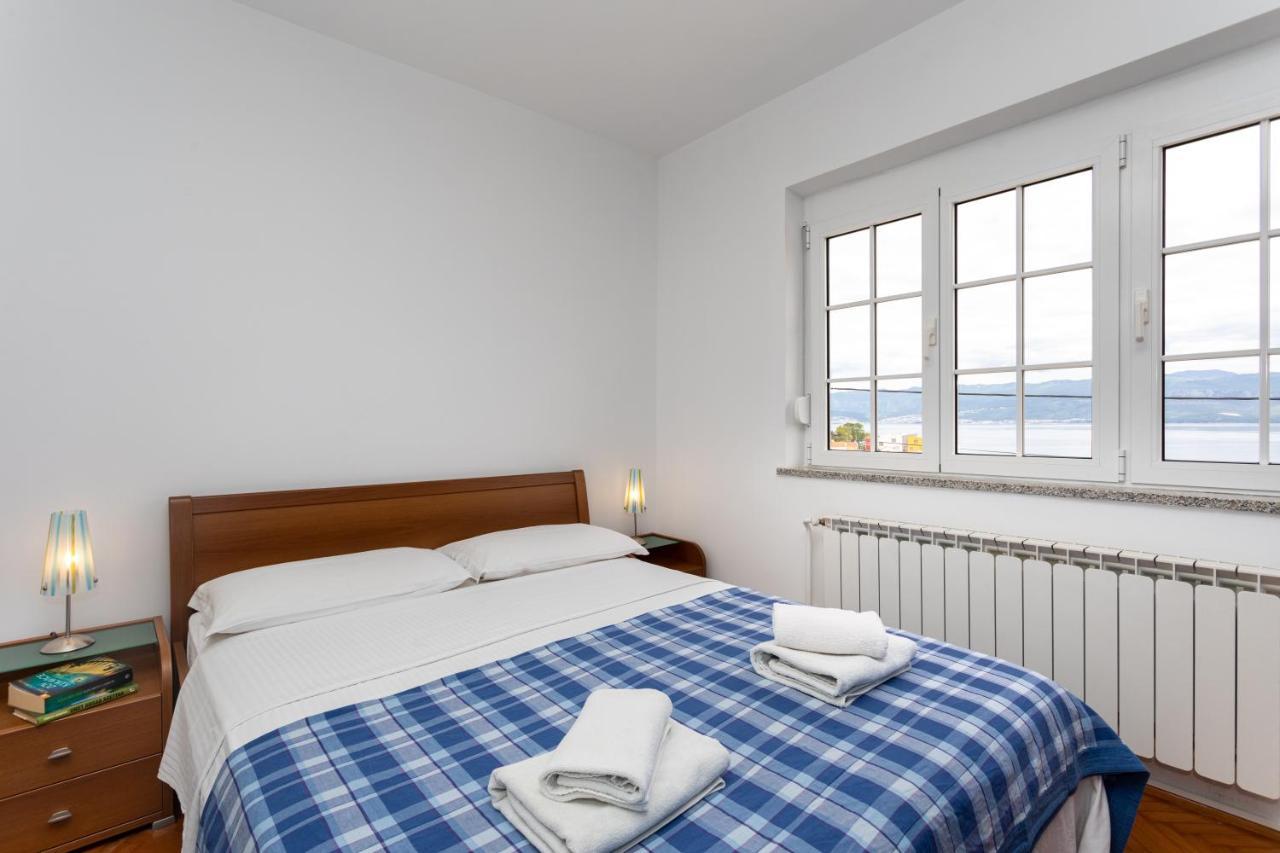 Apartman Maris Vrbnik Εξωτερικό φωτογραφία